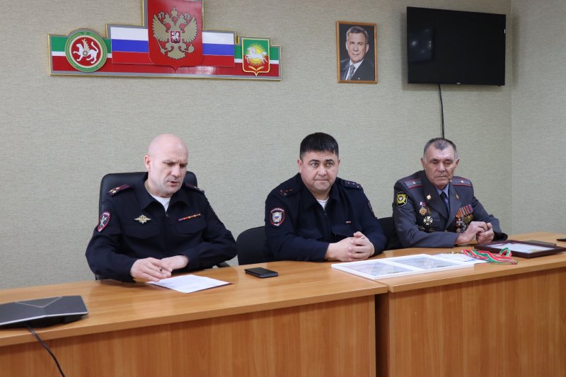 Нурлатским студентам рассказали о службе в отделе МВД России